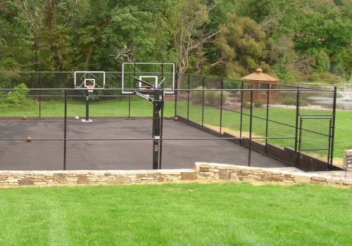 Landscape Design: The Benefits Of Chain Link Fence For Your Garden In Oklahoma City